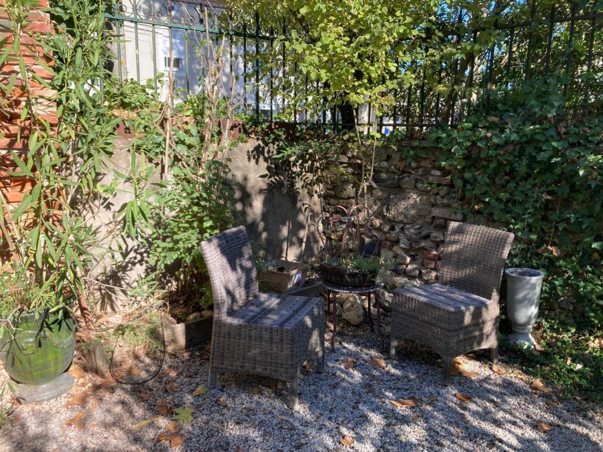 16 Bis-Gite-Hotel-Appartement Marssac-sur-Tarn Extérieur photo